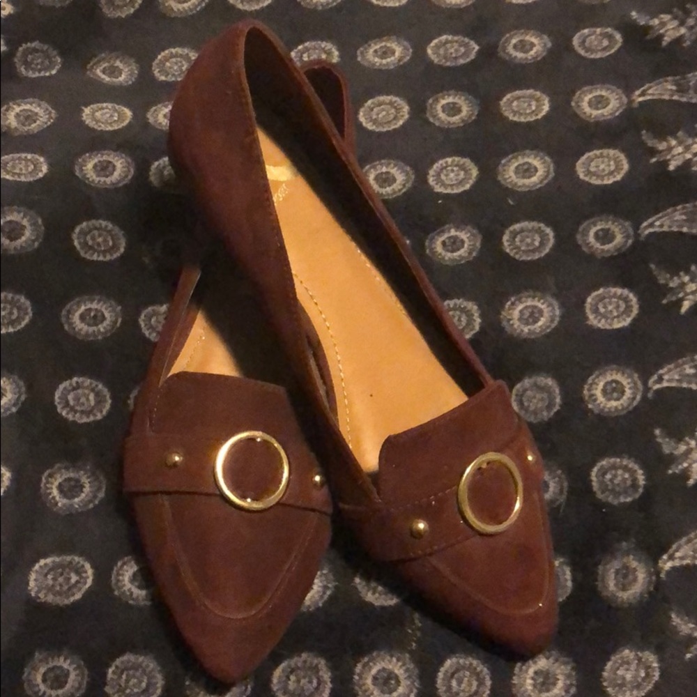 Report burgundy flats.